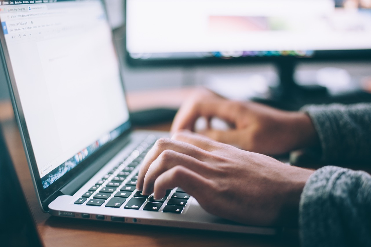 Exploring the Challenges of Financial Recruitment in Cannock’s Competitive Market